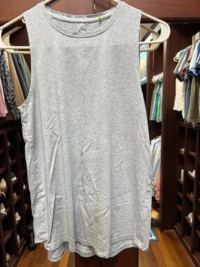 Tasc XS Heathered Gray Nola Tank